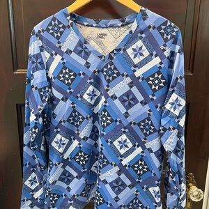 Lands' End Blue Ohio Star Quilt Block Print Long Sleeve Top